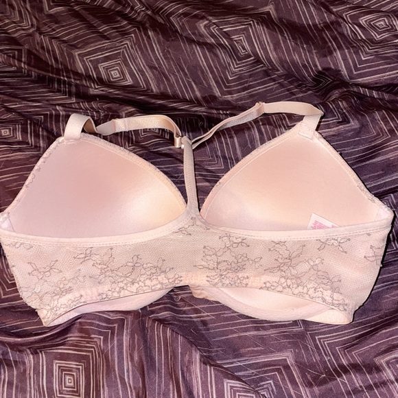 Victoria’s Secret Very Sexy Push-Up Bra - Picture 5 of 8